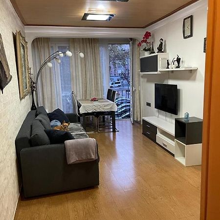 Apartmán Cozy Flat Sant Adria de Besos Exteriér fotografie